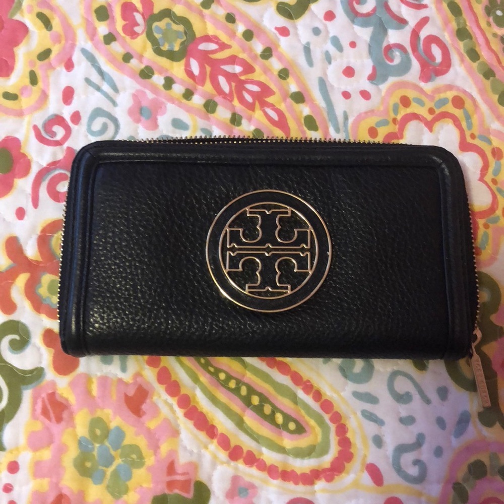 Tory Burch Wallet